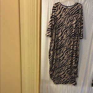 Casa Lee Bubble Dress